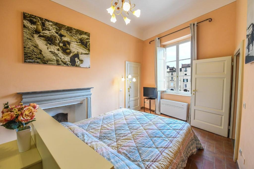 Micheli Suite Anfiteatro Square - 1