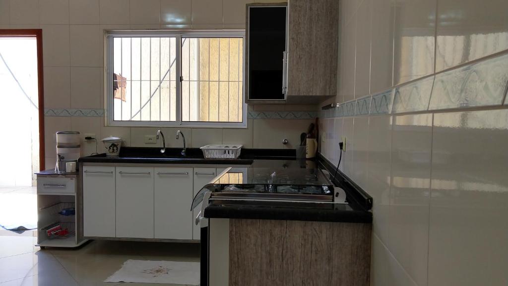  Casa Praia Grande - Guilhermina- 2 suítes com ar condicionado