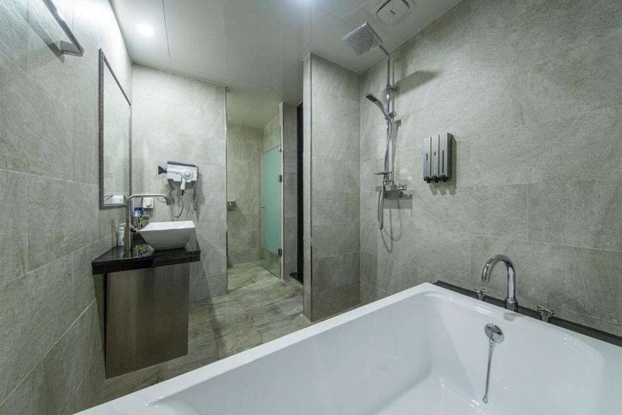 Koupelna v ubytování Anyang Boutique Hotel AMA