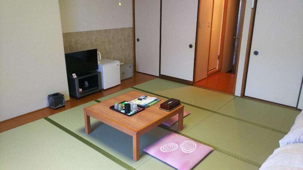 TV a/nebo společenská místnost v ubytování Itoen Hotel Hakone Yumoto