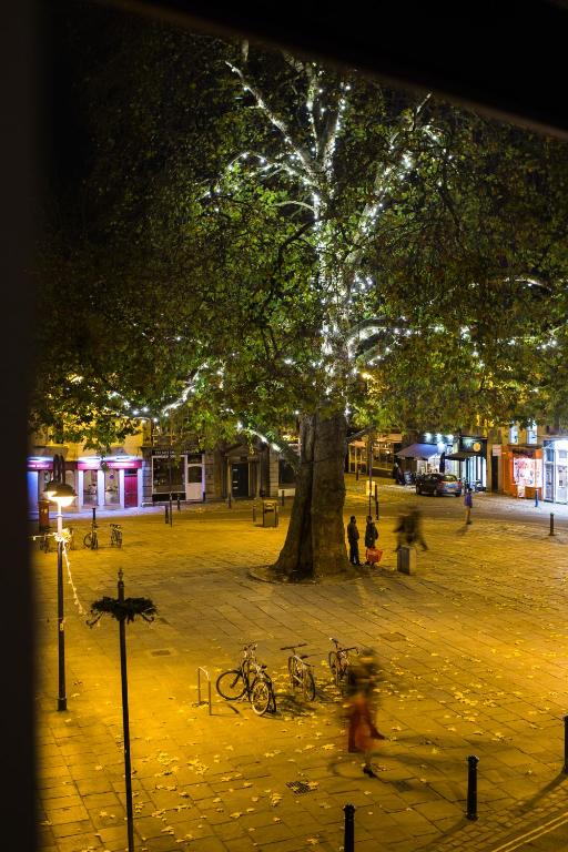 Hiding Space Westgate Apartments - Resim 41