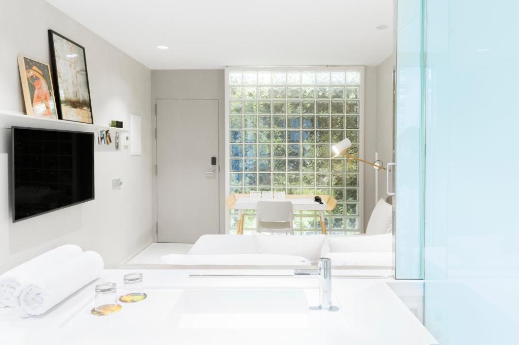 TV a/nebo společenská místnost v ubytování Hotel Rec Barcelona - Adults Only