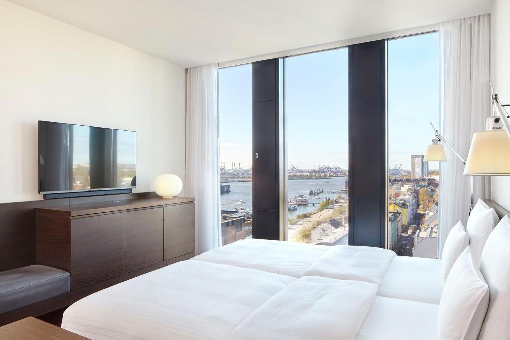 
Upside - Single Room 
