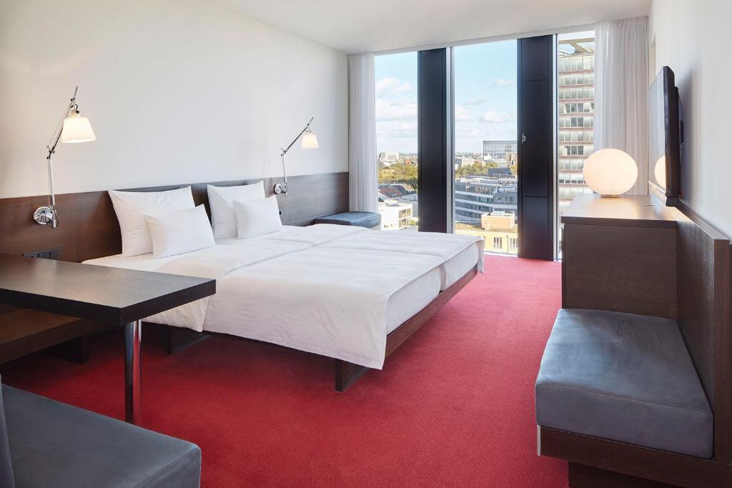 Empire Riverside Hotel - Resim 13