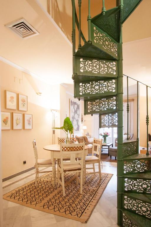 Część wypoczynkowa w obiekcie BOTANIC DUPLEX TERRACE 5 PAX