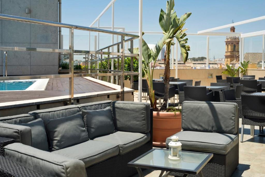 Hotel Sevilla Center - Resim 6