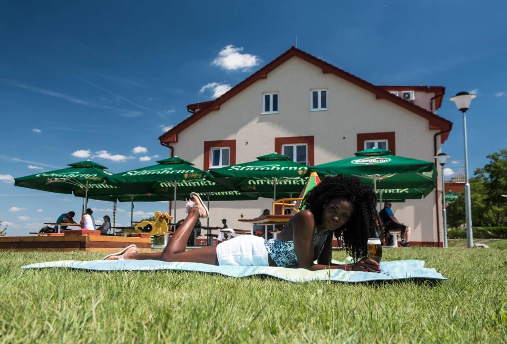 Hosté ubytování Penzion U Výra