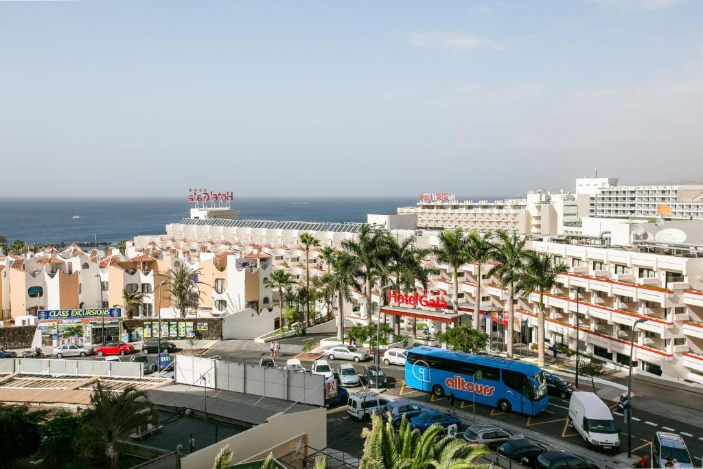 Las Americas Apartment, Playa de las Americas – Updated 2022 ...