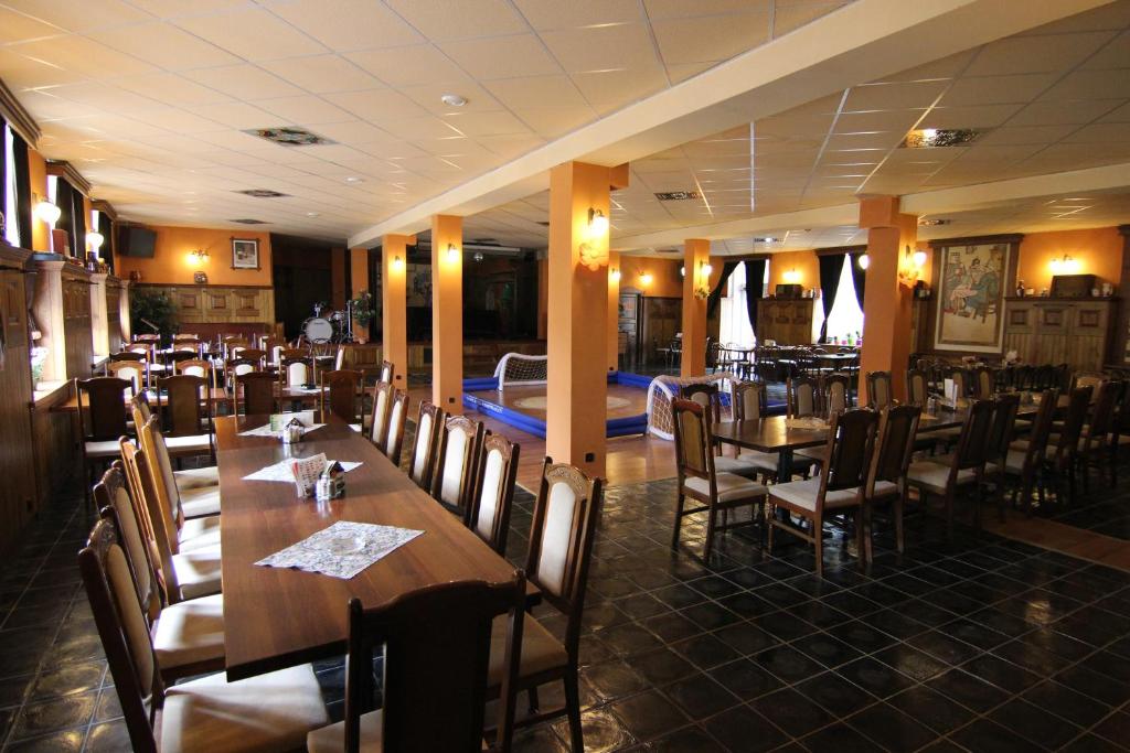 Restaurace v ubytování Hotel Restaurant Svejk