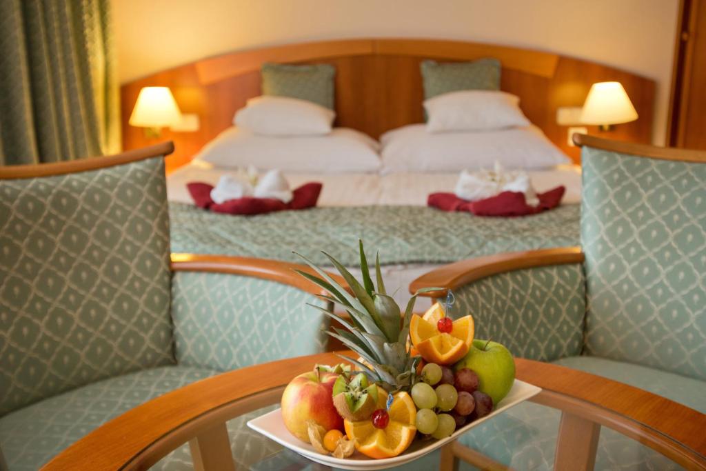 Posteľ alebo postele v izbe v ubytovaní Palace Hotel Hévíz