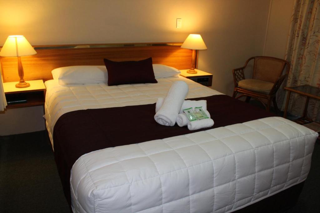 Tabourie Lake Motor Inn - Standaard Queen Room