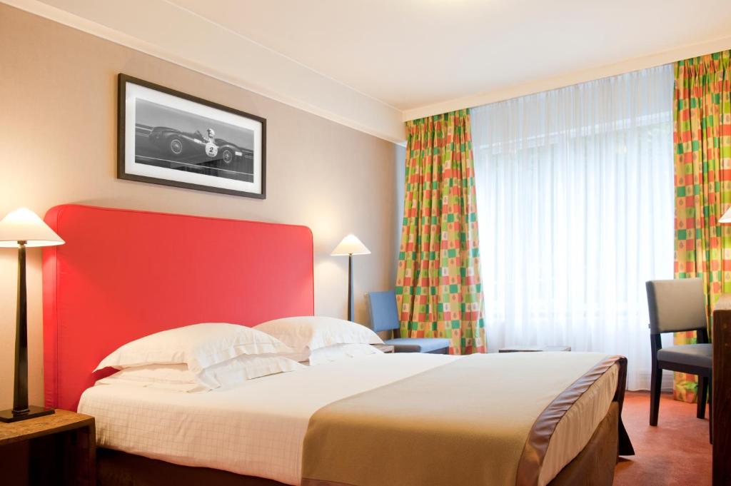 New Hotel Charlemagne - Resim 21