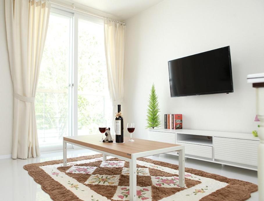 TV a/nebo společenská místnost v ubytování Saint Paul De Vence
