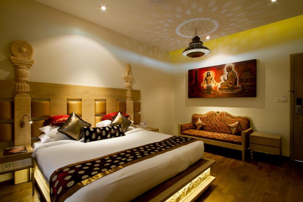 Postel nebo postele na pokoji v ubytování Le Sutra Hotel, Khar, Mumbai