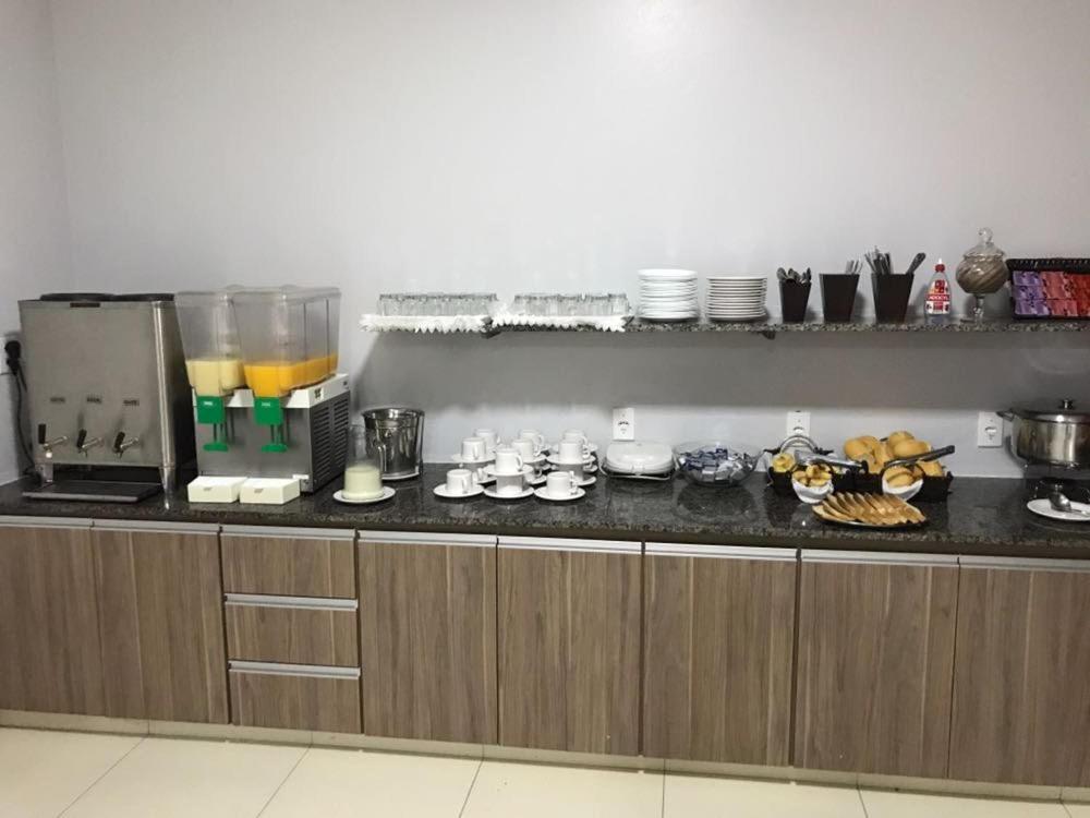  Lider Hotel