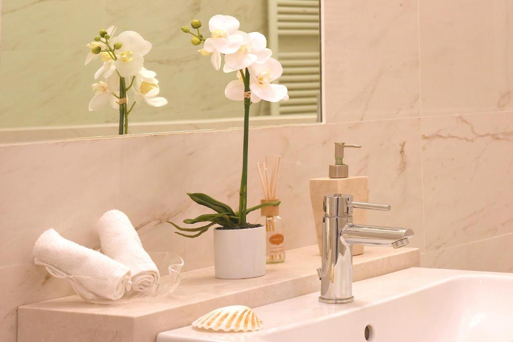 Un baño de Antico Mercato