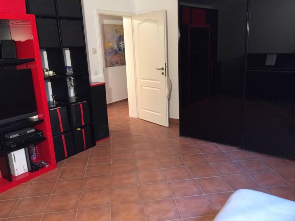 Kuchyň nebo kuchyňský kout v ubytování Einliegerwohnung Kleinmachnow