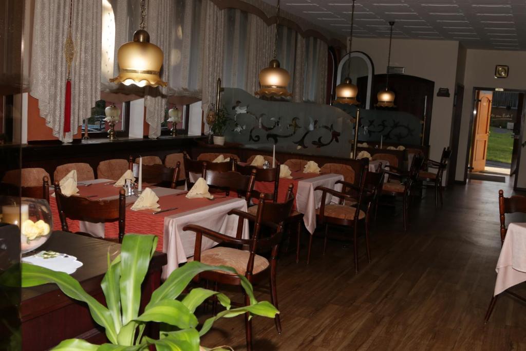 Restaurace v ubytování Hotel Herbstein