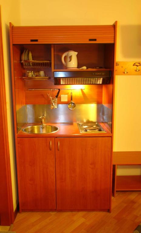 Kuchyň nebo kuchyňský kout v ubytování Hotel Filoxenia Beach