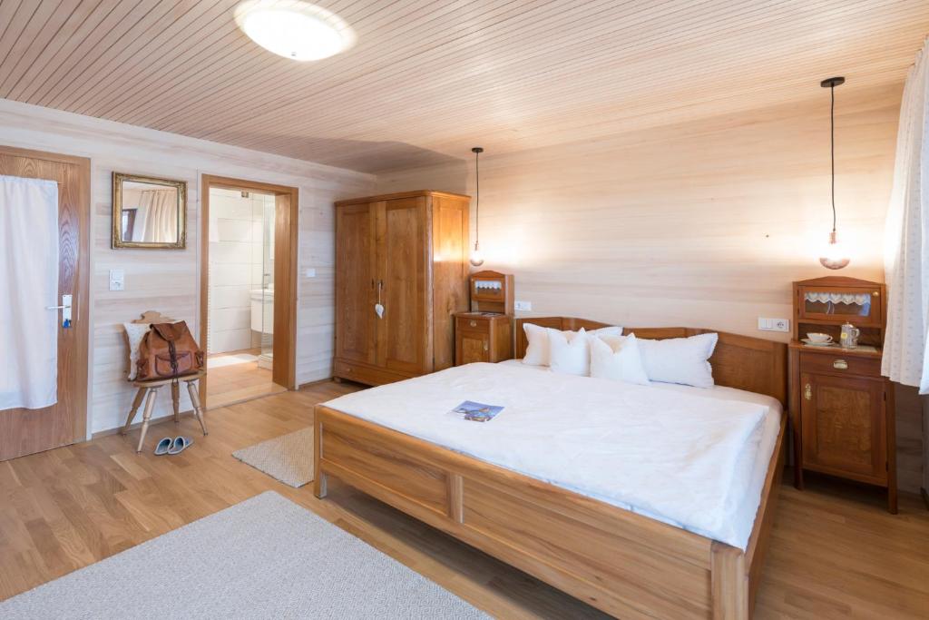 Postel nebo postele na pokoji v ubytování Appartements Christine