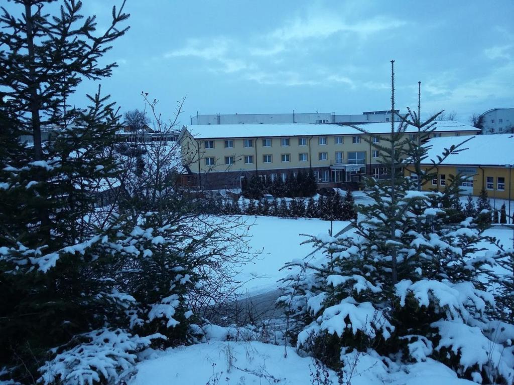 Hotel Auto Jas v zimě