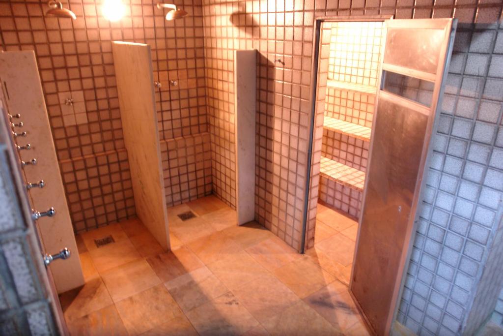 Koupelna v ubytování Hotel Lopes Caxambu