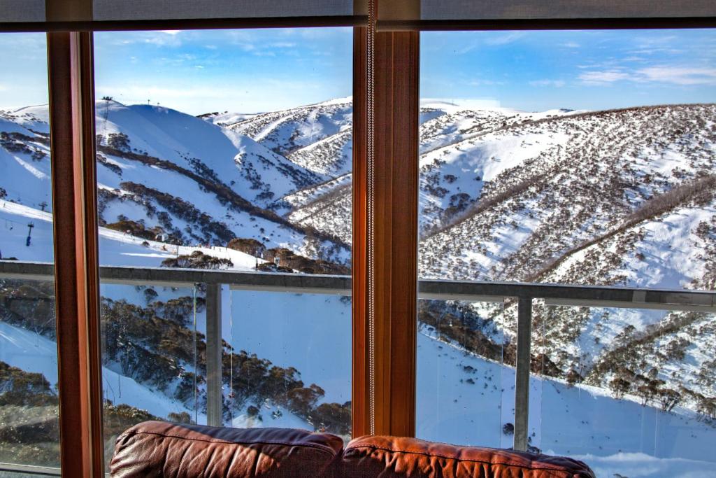 Outside Edge, Mount Hotham Updated 2024 Prices
