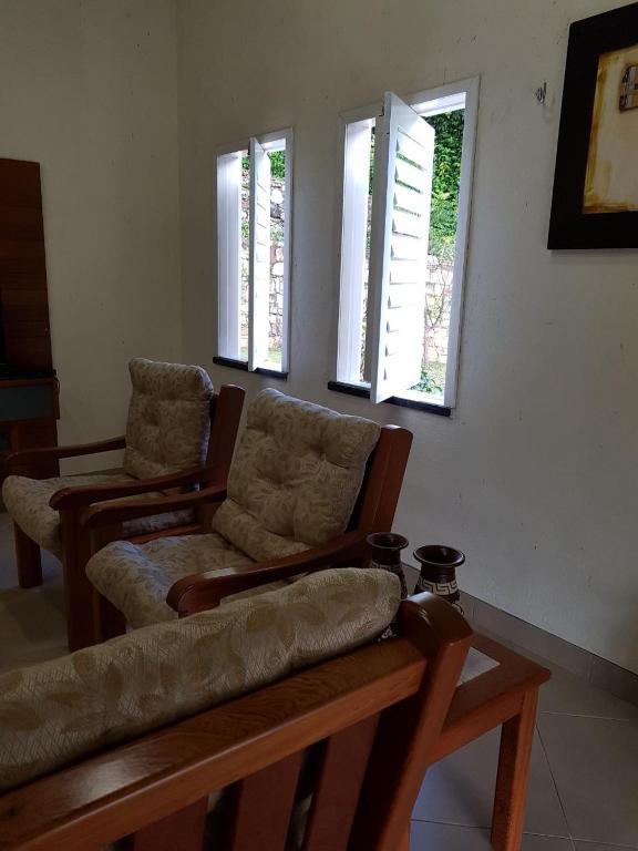 Sítio na Serra (1km de Pacoti e 7km de Guaramiranga)  Sítio na Serra (1km de Pacoti e 7km de Guaramiranga)