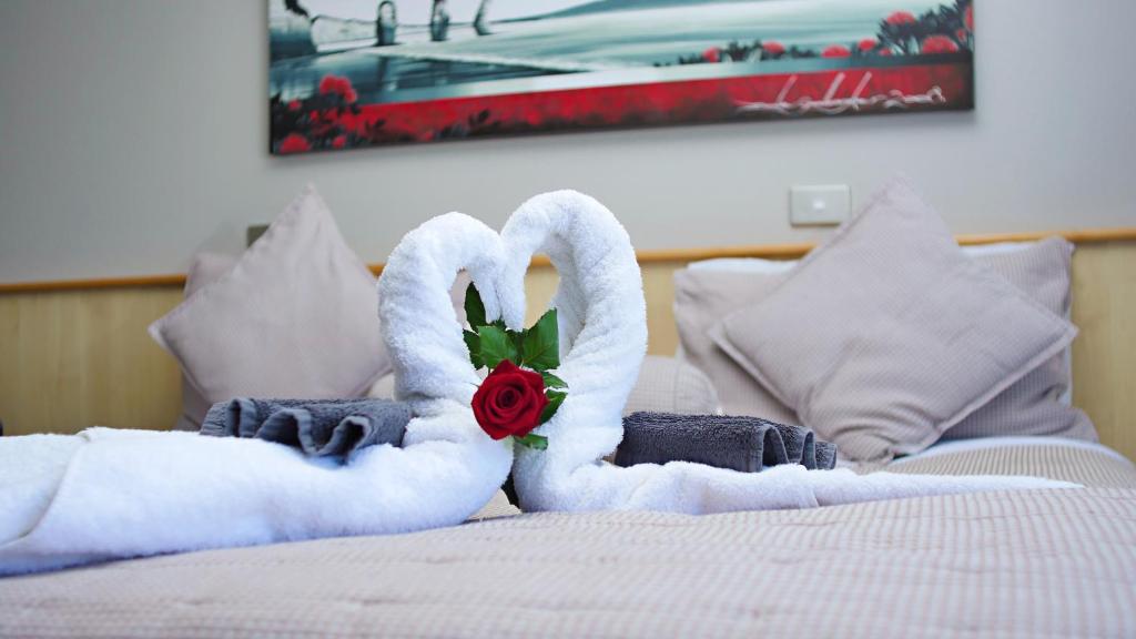 Arthur's Court Motor Lodge - Resim 31