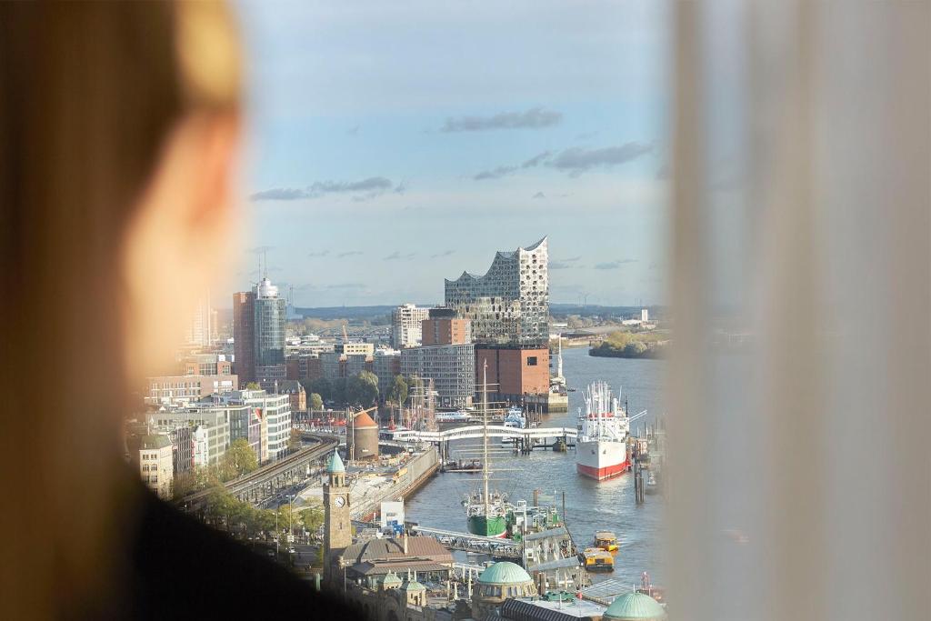 Empire Riverside Hotel - Resim 11