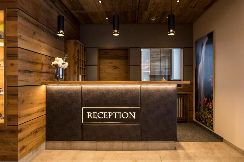 Vstupní hala nebo recepce v ubytování Hotel Glöckner und Hotel Residenz Glöckner