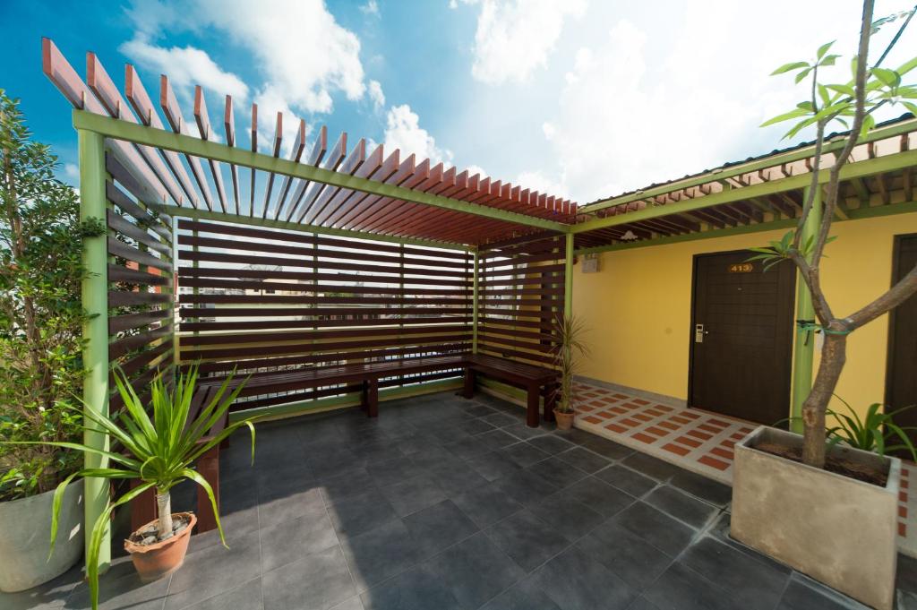 Tara Place Hotel Bangkok - Resim 13