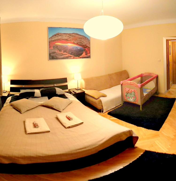 Fotografia z galérie ubytovania Studio Żelazna - Apartment near Old Town vo Varšave