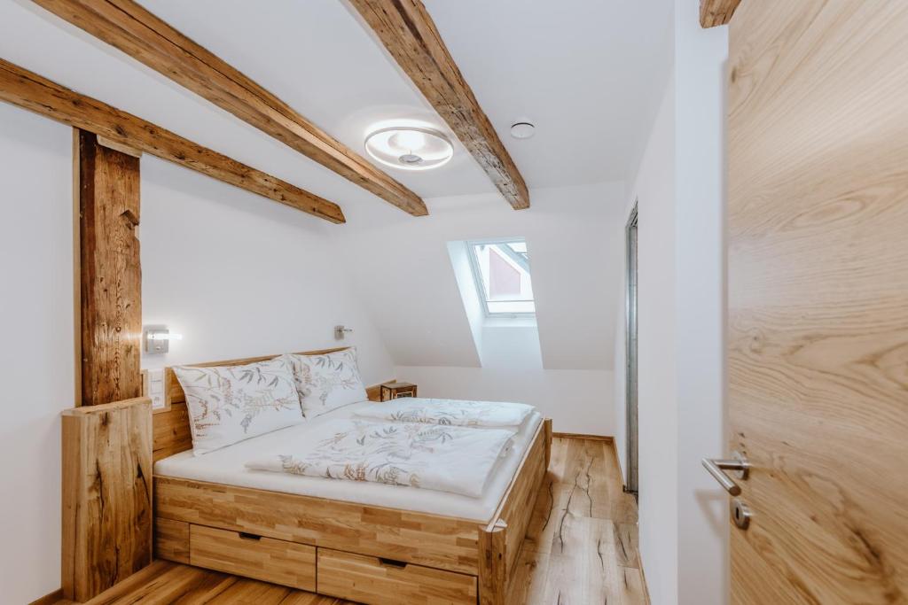Posteľ alebo postele v izbe v ubytovaní Apartments Altstadtflair