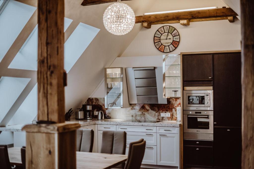 Kuchyňa alebo kuchynka v ubytovaní Apartments Altstadtflair