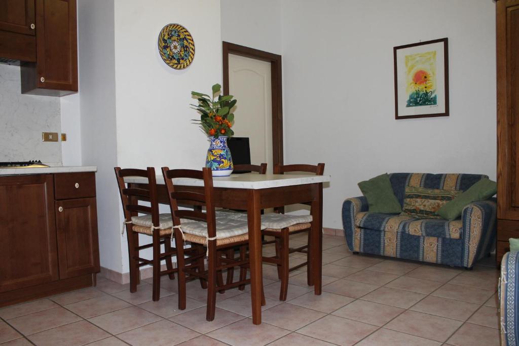 Residence La Piscina - Appartement D'une Chambre (4 Adultes)