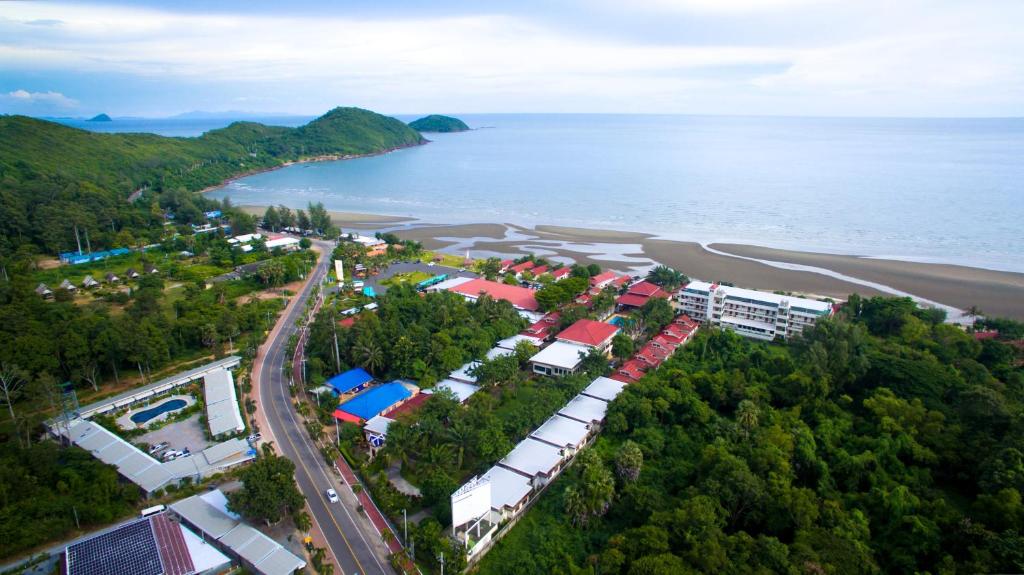 นิวแทรเวลบีชโฮเทลแอนด์รีสอร์ท หาดเจ้าหลาว - อัปเดตราคาปี 2023 นิวแทรเวลบีชโฮเทลแอนด์รีสอร์ท หาดเจ้าหลาว - อัปเดตราคาปี 2023
