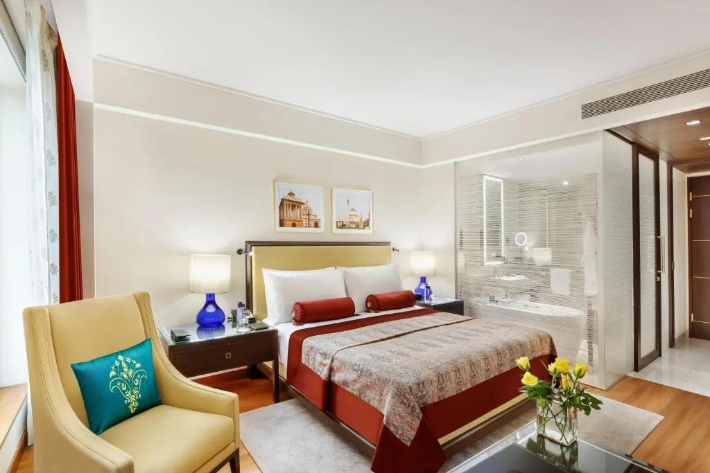 Oberoi Suite