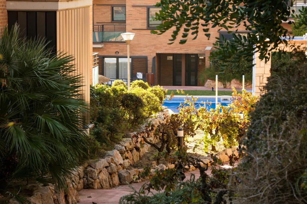 Bazén v ubytování Pierre & Vacances Salou nebo v jeho okolí