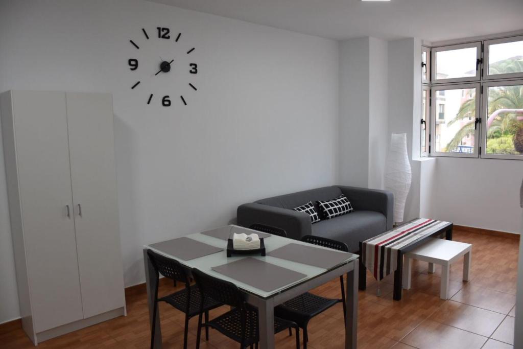 Posedenie v ubytovaní Apartamento Quintana