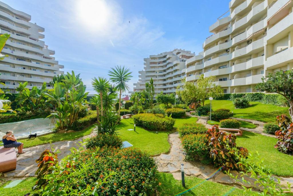 Cubos Estudio 118 Benal Beach, Benalmádena – Bijgewerkte ...
