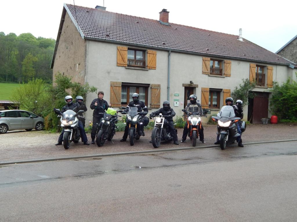 Hosté ubytování A la source du saolon