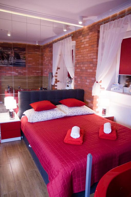 Jacuzzi Apartment Red - 4