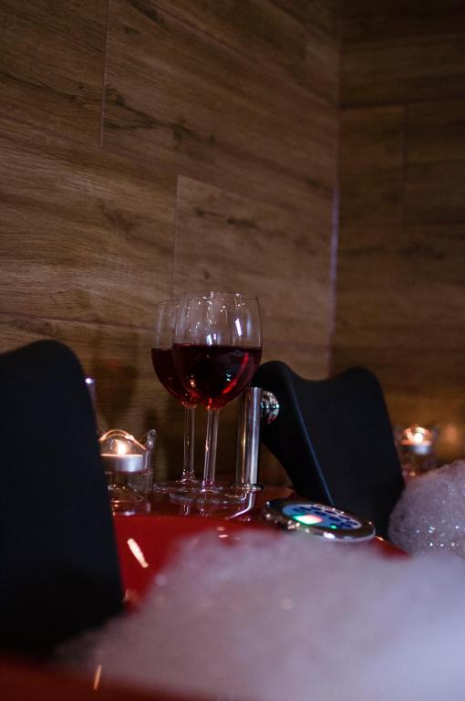 Jacuzzi Apartment Red - 16