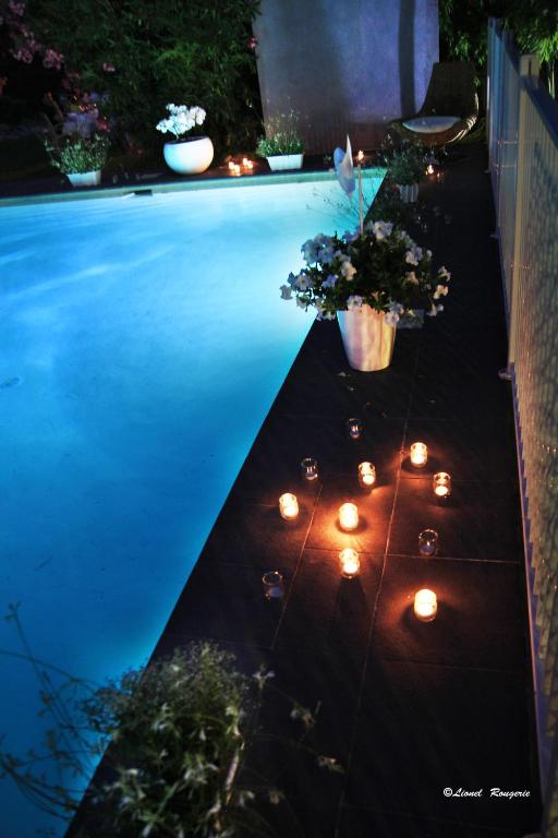 Bazén v ubytování Le Safari Hotel Restaurant nebo v jeho okolí