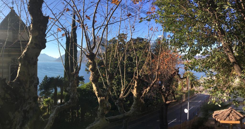 Hotel Firenze Lugano - Resim 17