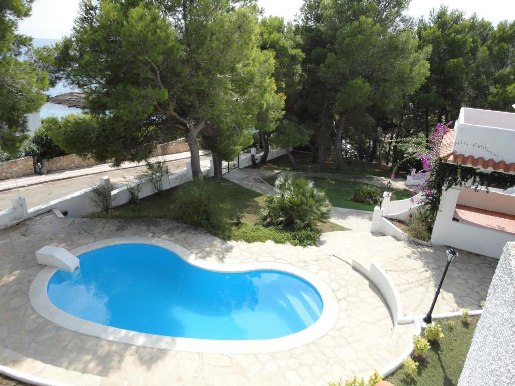 Bazén v ubytovaní INNOUTHOME Casa Piscina alebo v jeho blízkosti