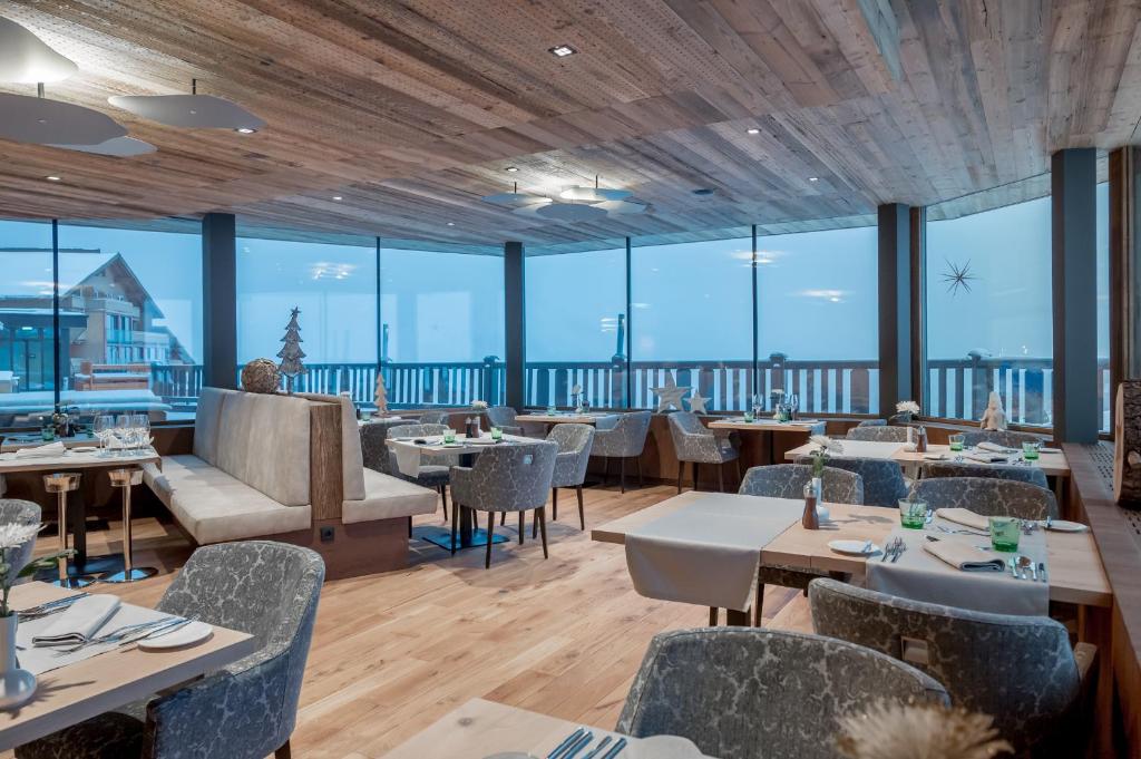 Posezení v ubytování Hotel Enzian Hochsölden Superior