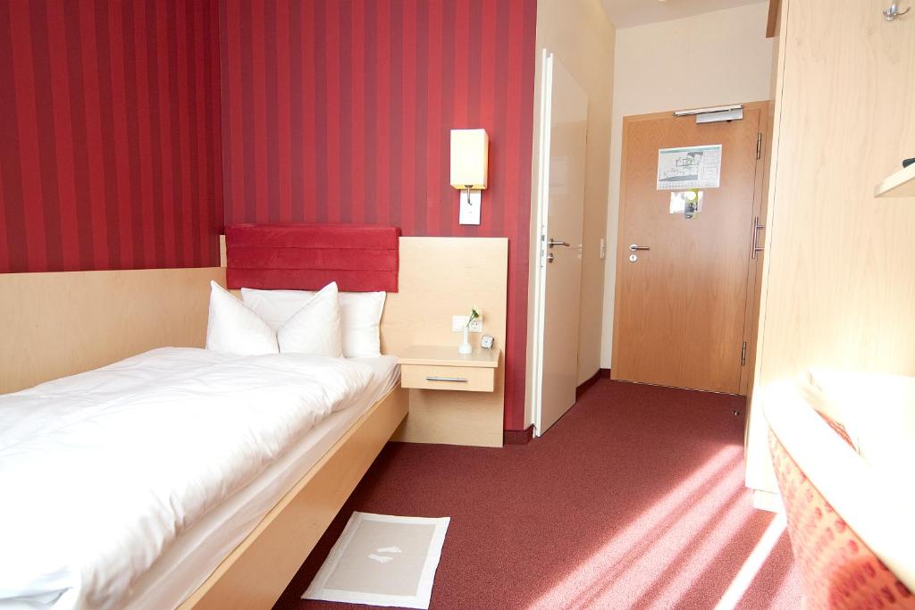 Hotel Deutsches Haus - 1