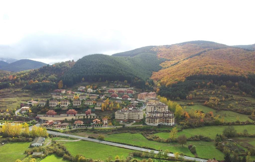 Apartamentos Turísticos Real Valle Ezcaray, Zorraquín – Preus ...